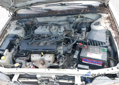 1996 Nissan Sentra Xe/Gxe z USA, uszkodzony, nr VIN 3N1AB41D7TL019873